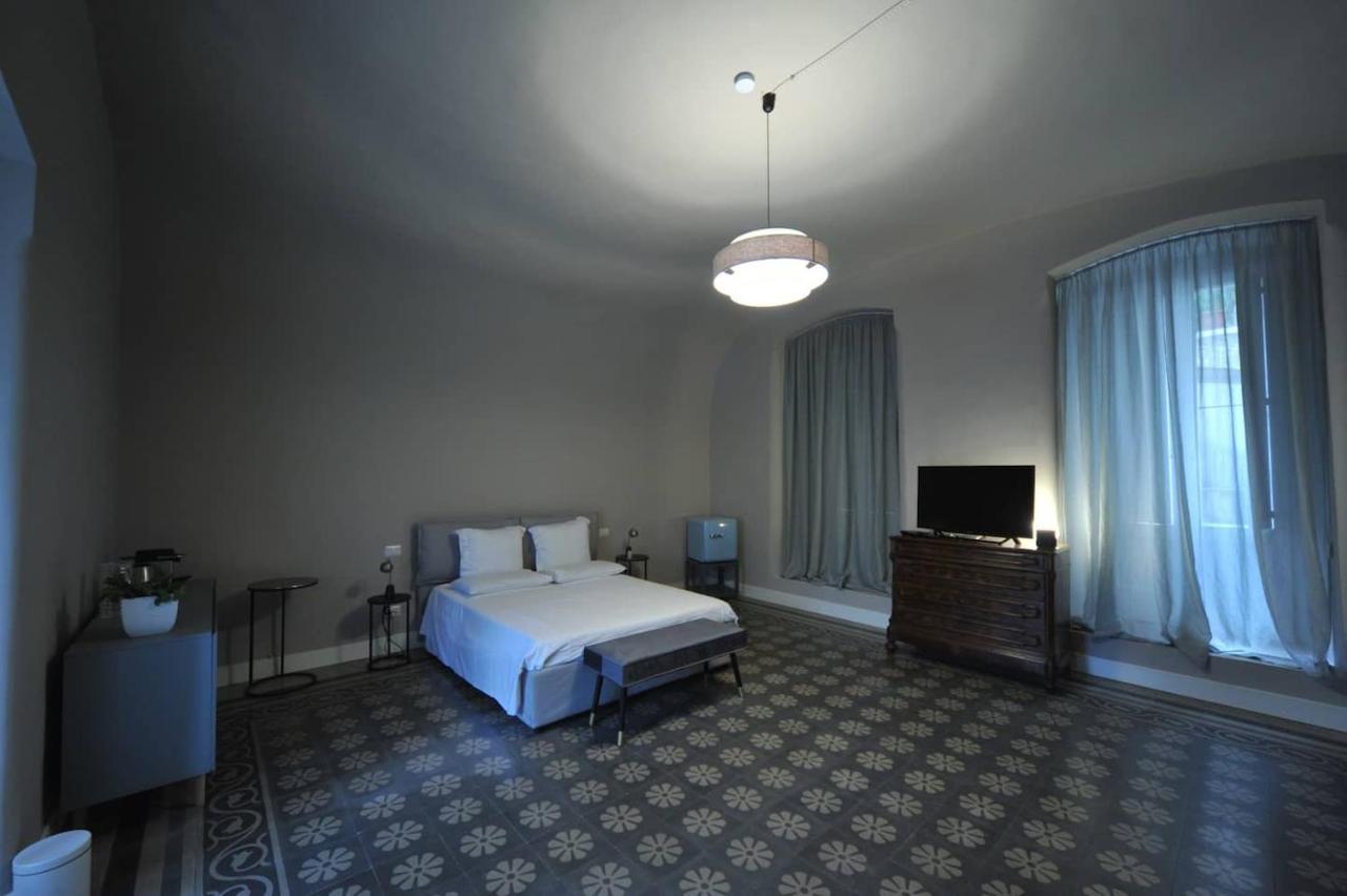 Palazzo Ietri Corso Vittorio Emanuele Rooms Μπάρι Εξωτερικό φωτογραφία